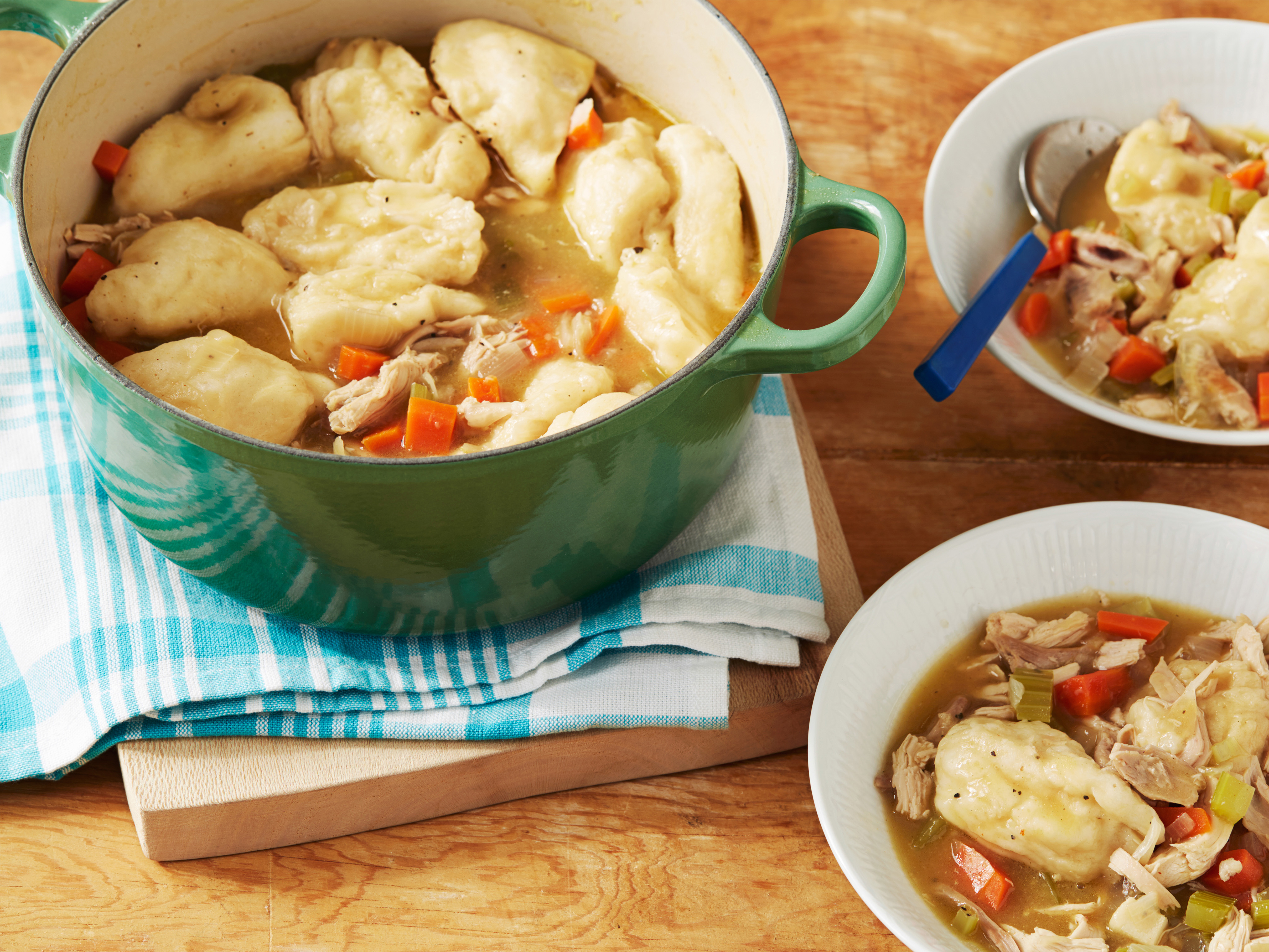 Super Easy Homemade Chicken and Dumplings Recipe - Eat at Home